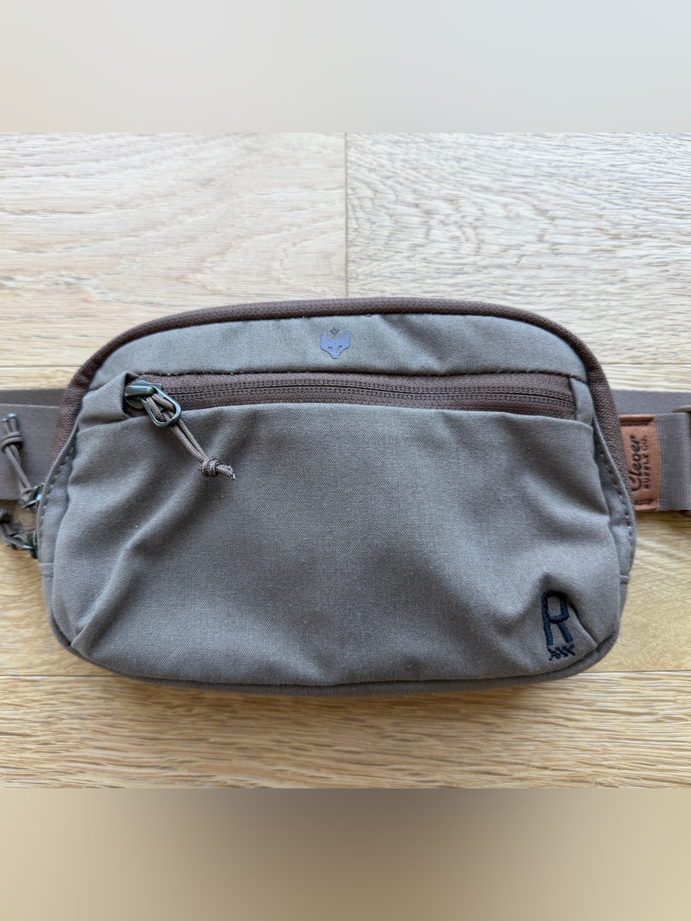 RHONE Olive Brown Canvas Toiletry Pouch
